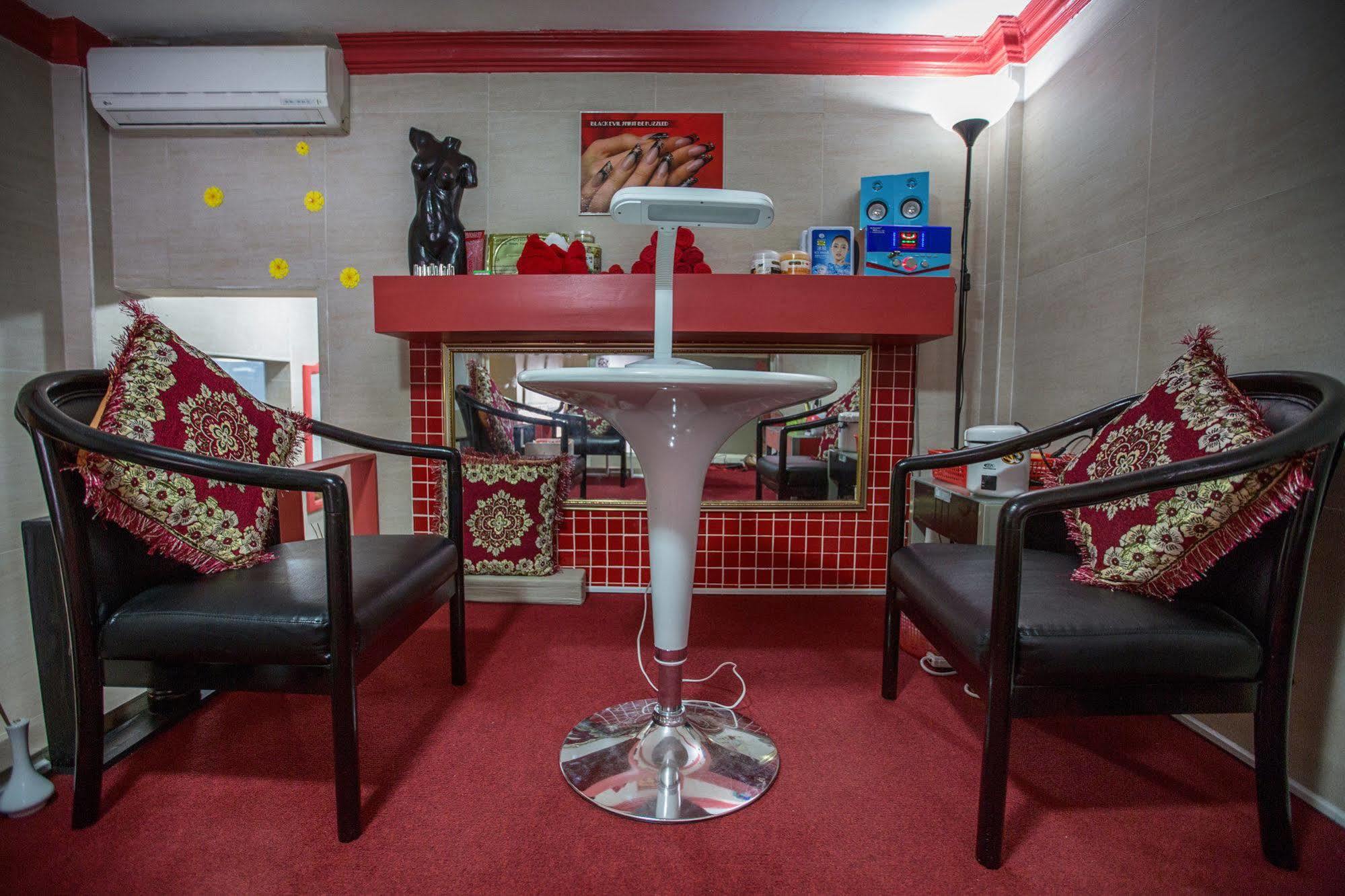 Coolabah Hotel سيهانوكفيل المظهر الخارجي الصورة