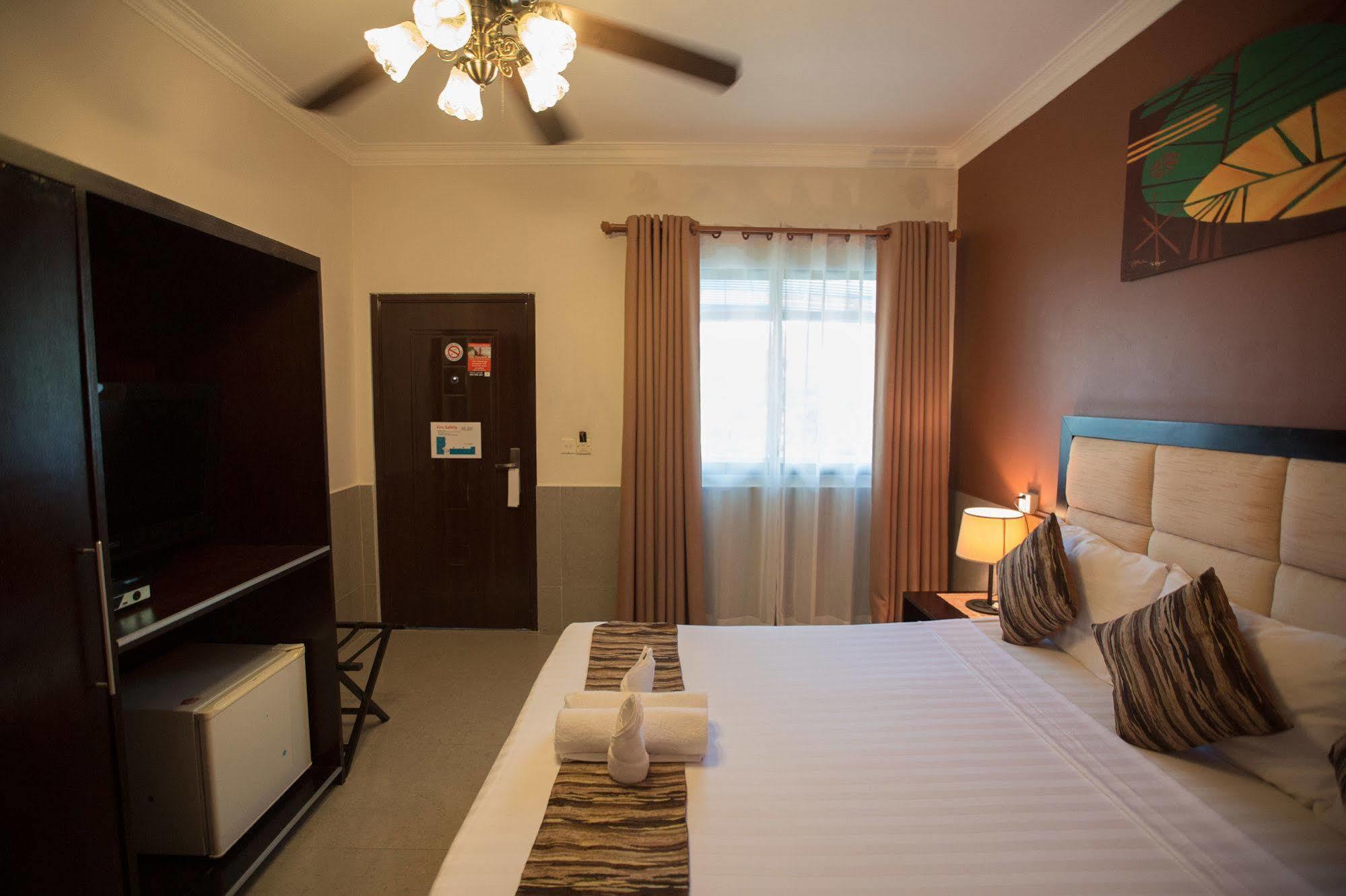 Coolabah Hotel سيهانوكفيل المظهر الخارجي الصورة